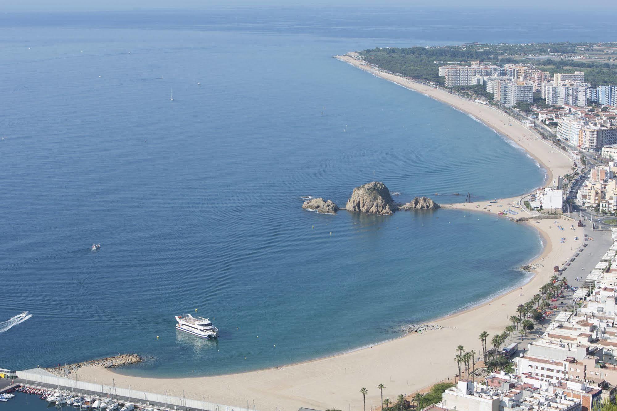 Pierre & Vacances Blanes Playa Exterior photo
