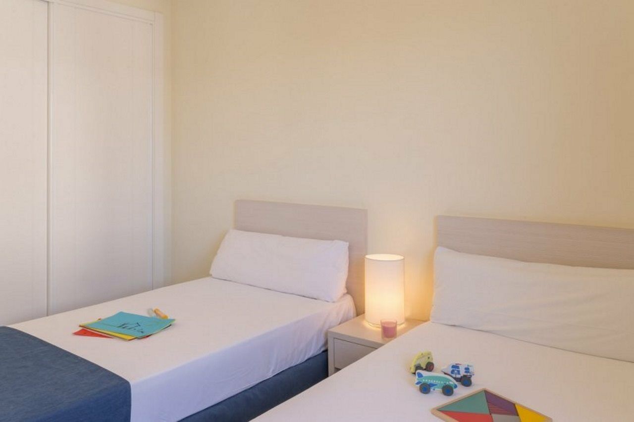 Pierre & Vacances Blanes Playa Exterior photo